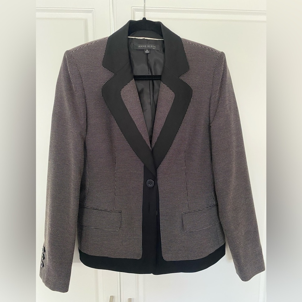 Anne Klein Black and White Patterned Blazer with Contrast Trim
